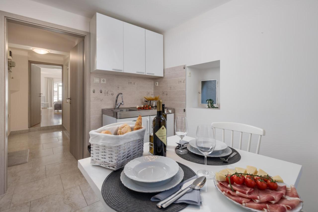 Main View Apartment Rijeka Exterior photo